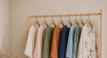 naiste linased rõivad